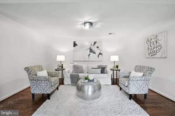 Woodbridge, VA 22193,14228 SAMANTHA CT