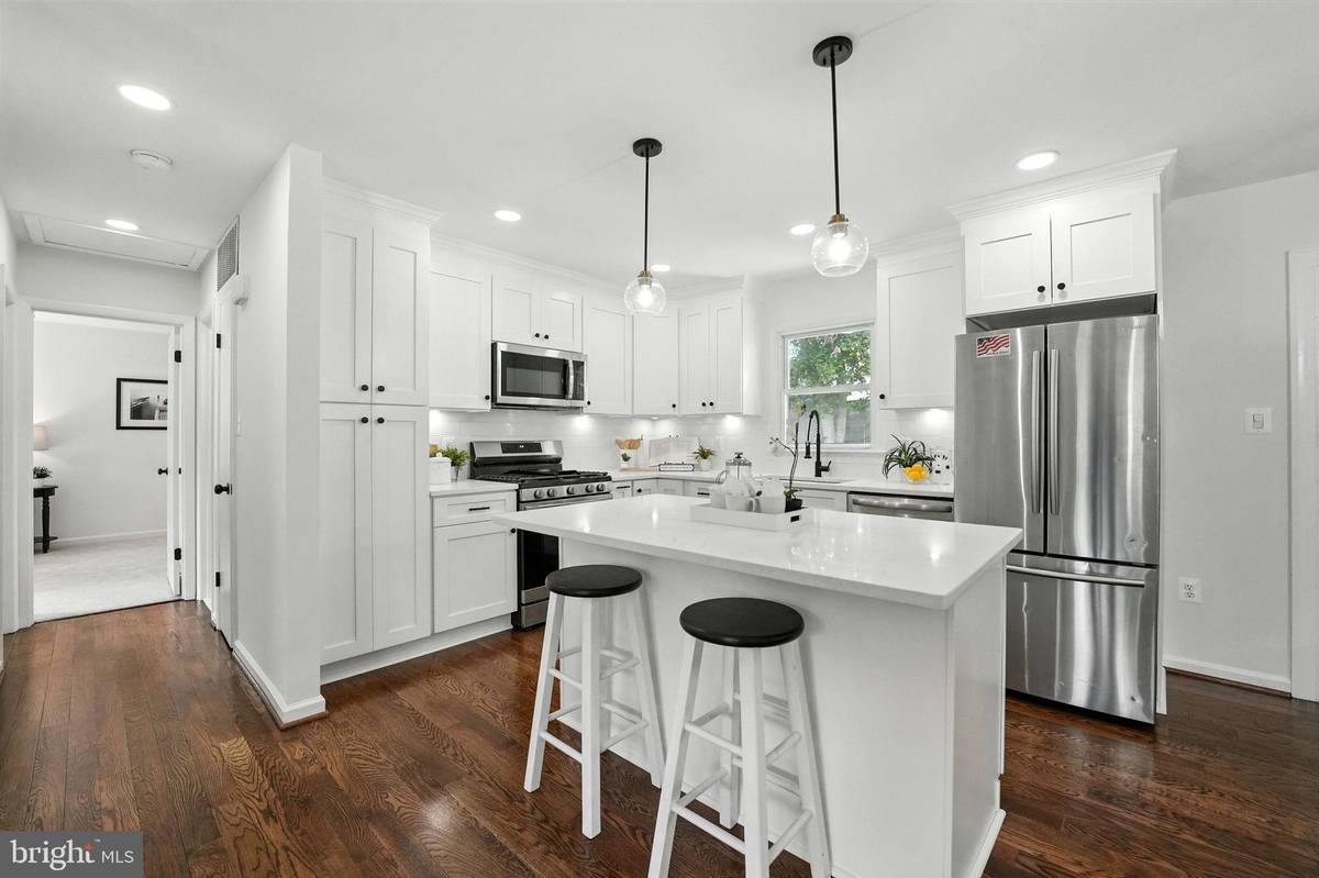 Woodbridge, VA 22193,14228 SAMANTHA CT