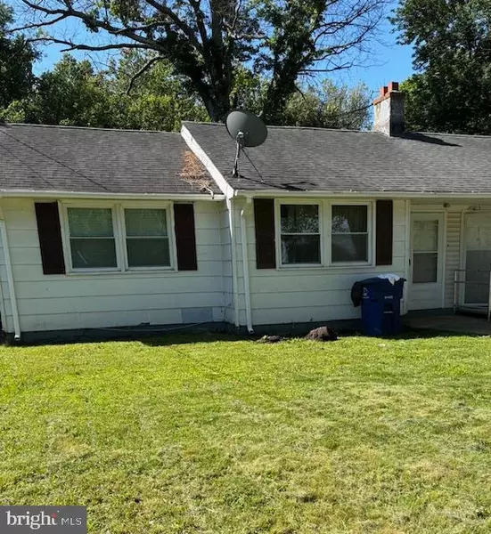215 KINSLEY RD, Pemberton, NJ 08068