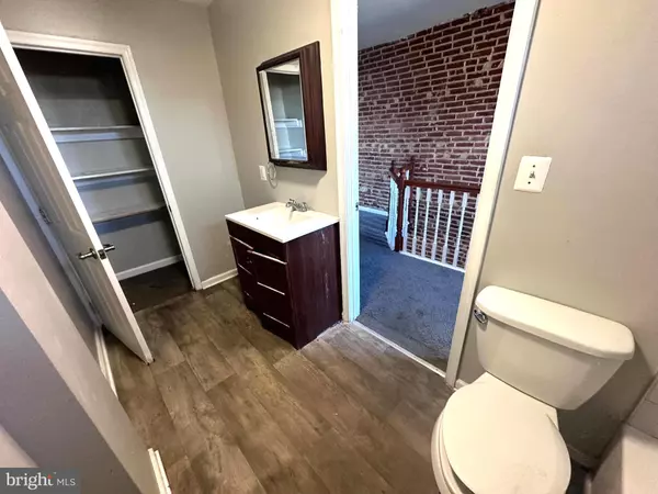 Baltimore, MD 21223,233 S GILMOR ST