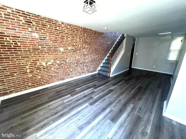 233 S GILMOR ST, Baltimore, MD 21223