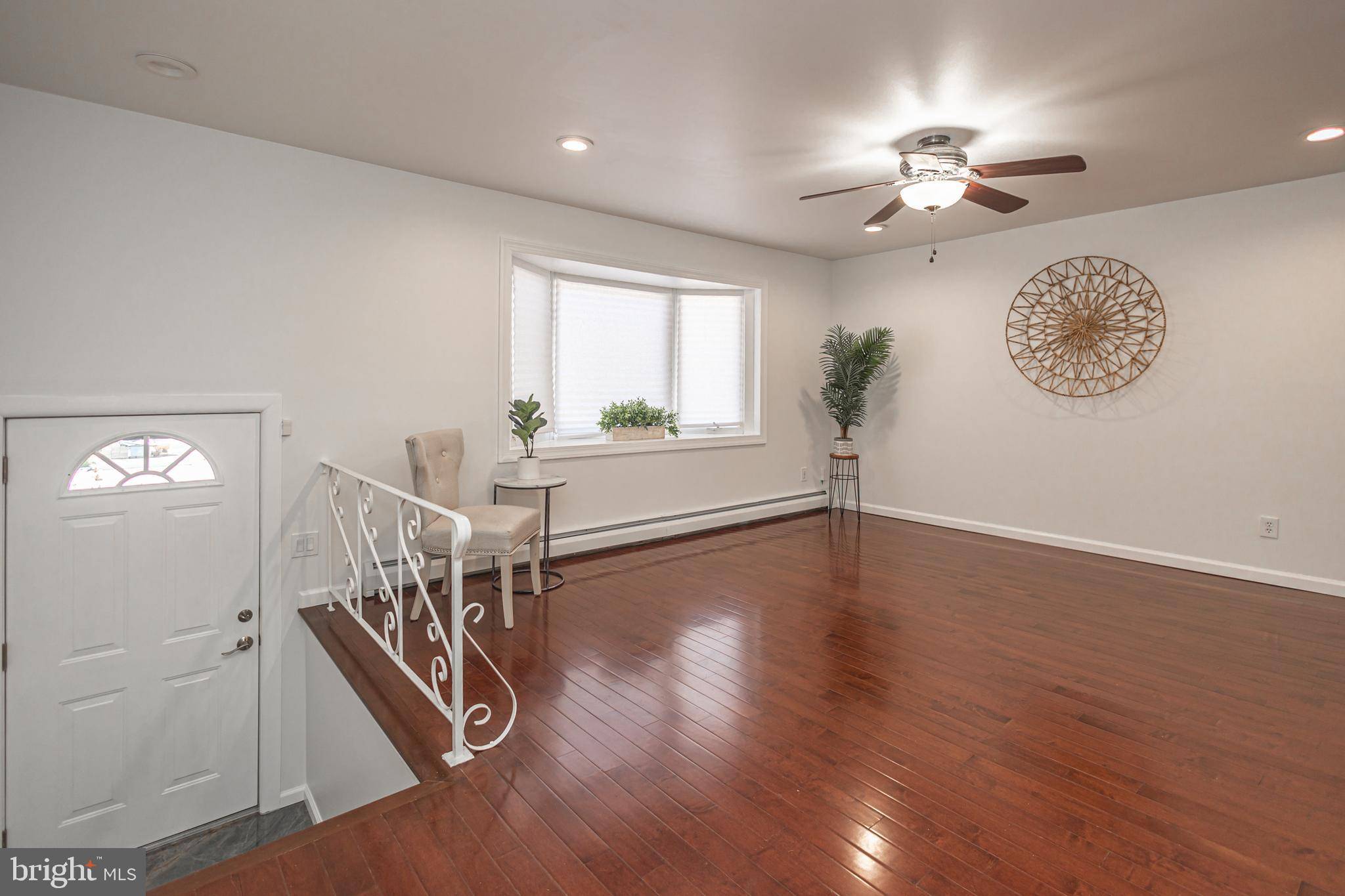 Philadelphia, PA 19154,3271 BYBERRY RD