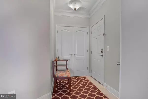 Odenton, MD 21113,8612 WINTERGREEN CT #403