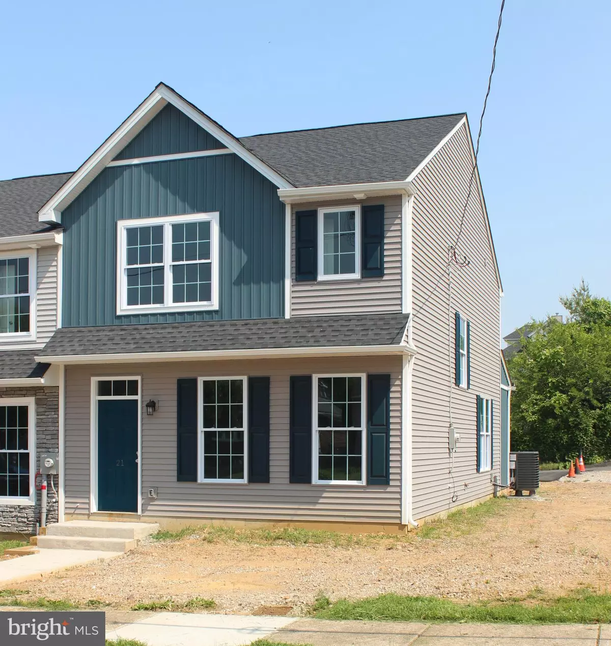 Hellertown, PA 18055,21 KIERNAN AVE