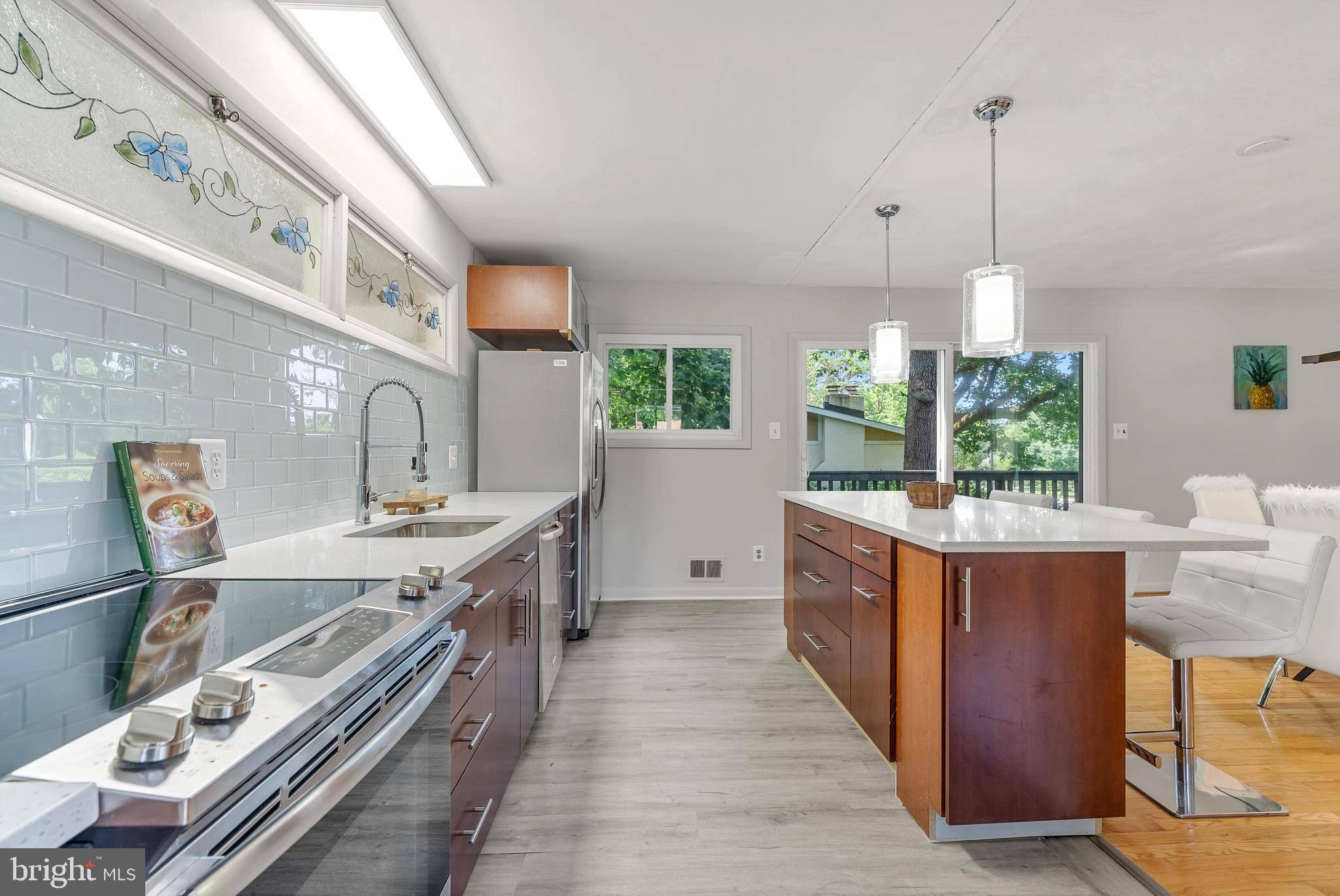 Silver Spring, MD 20903,1 SCHINDLER CT
