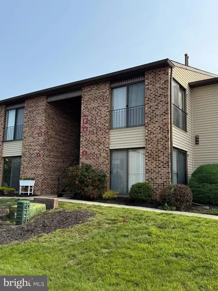 6 KENT PL, Sewell, NJ 08080