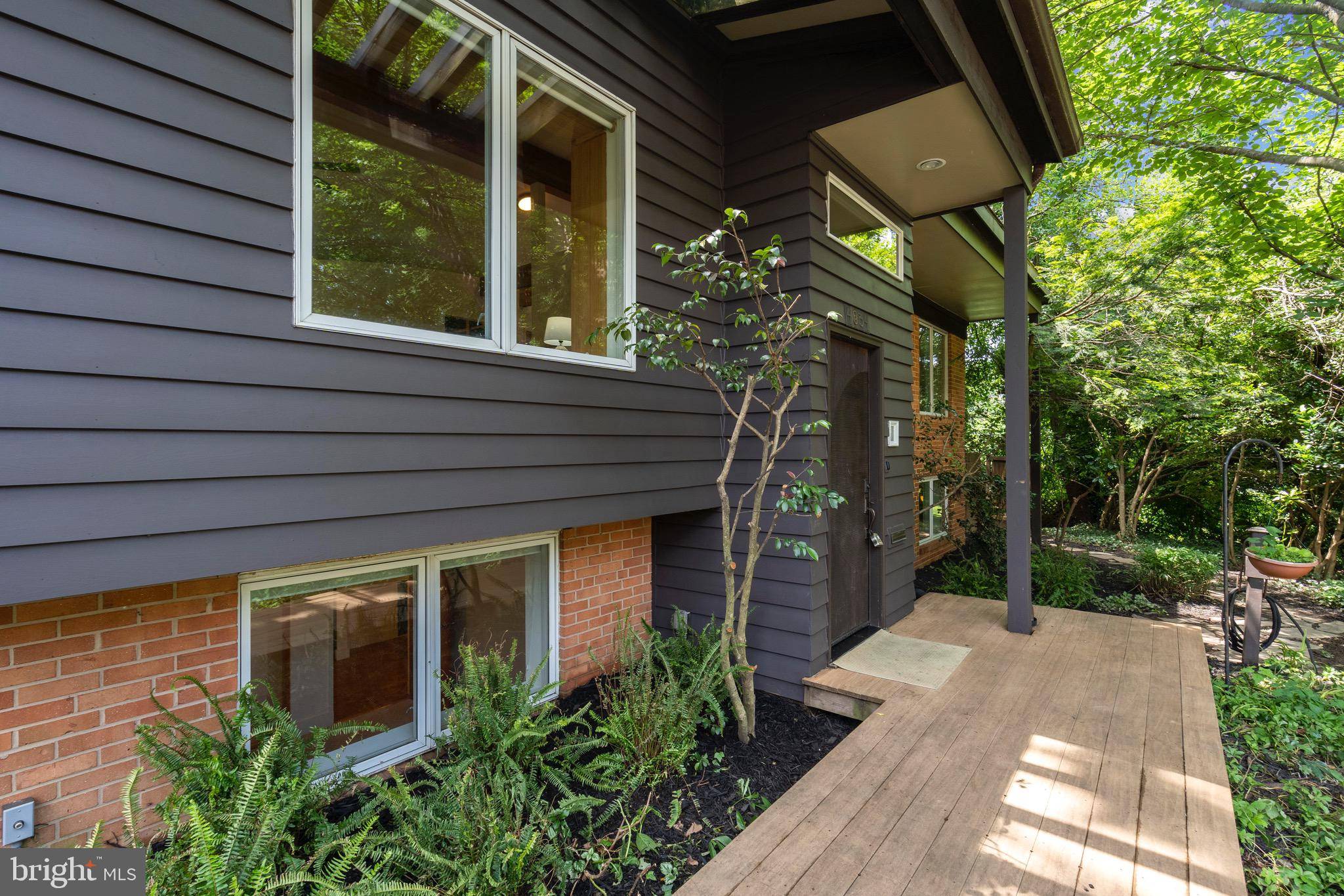 4834 8TH ST S, Arlington, VA 22204