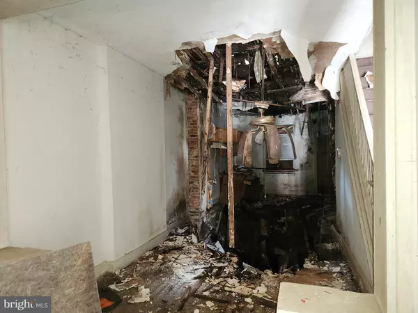 Baltimore, MD 21223,8 N BENTALOU ST