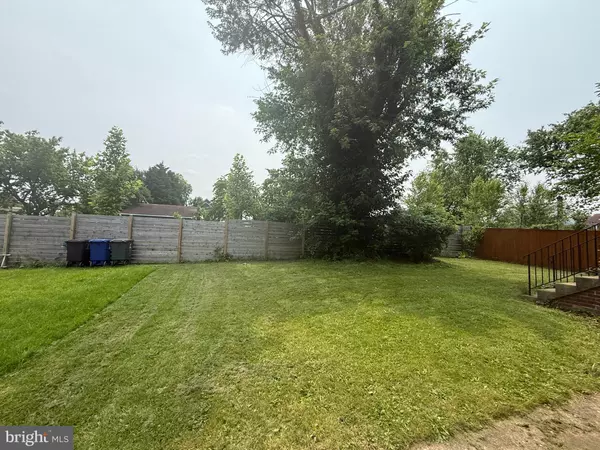 Arlington, VA 22204,2404 1ST RD S