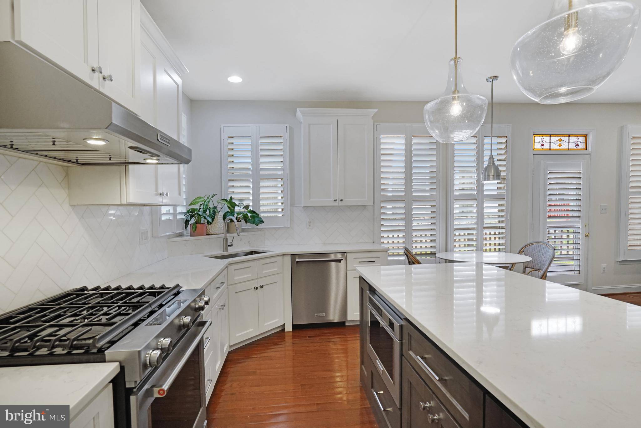 Alexandria, VA 22315,5607 TOWER HILL CIR
