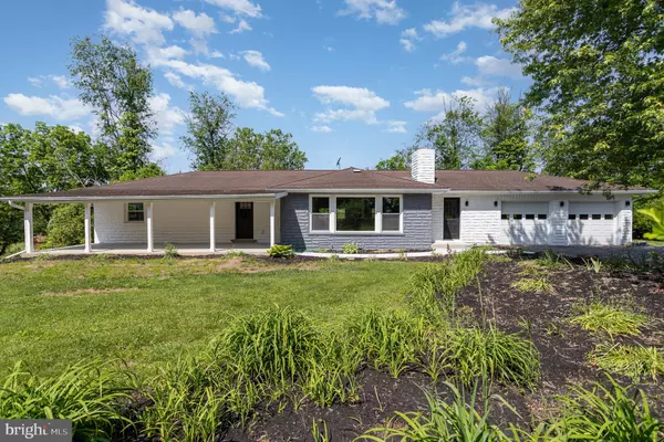 434 BUNKER HILL RD, Halifax, PA 17032