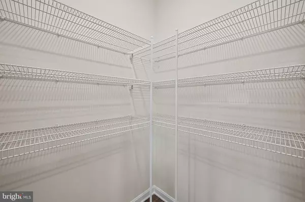 Edgewater, MD 21037,3702 DEVONANN LN