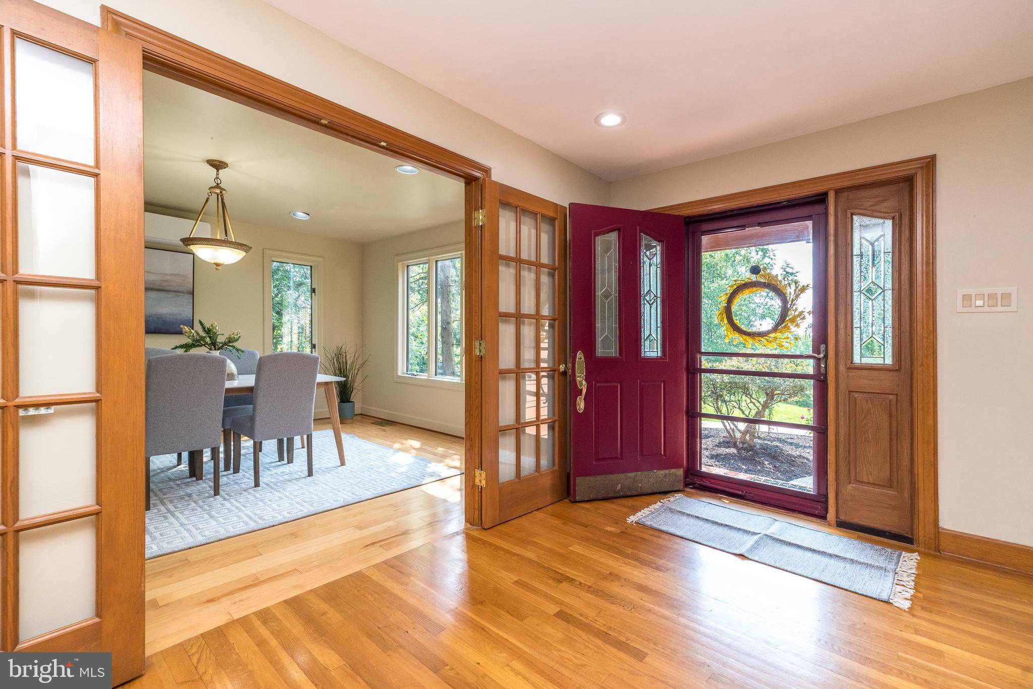 Doylestown, PA 18901,905 DEERFIELD LN
