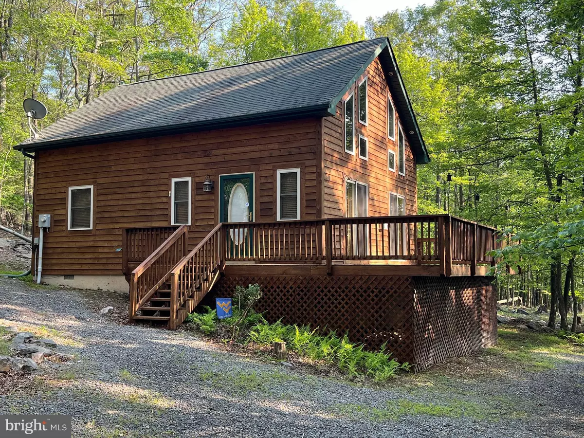 Paw Paw, WV 25434,1000 CARDINAL VIEW RD