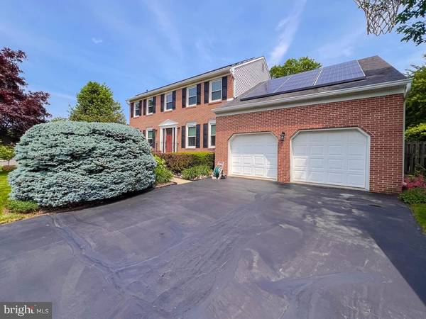 Trenton, NJ 08648,12 DIX LN