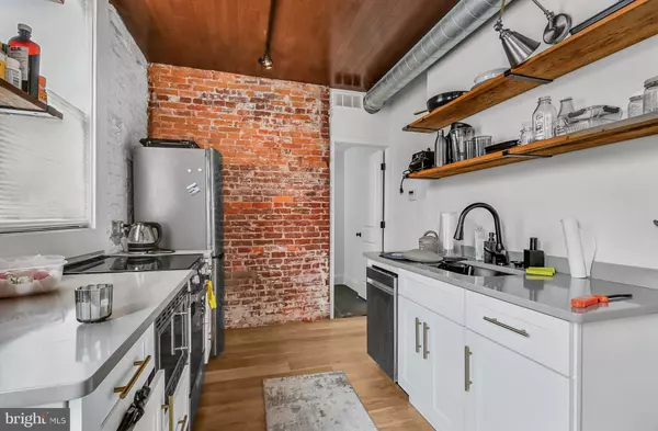 Philadelphia, PA 19122,1900 WATERLOO ST #2