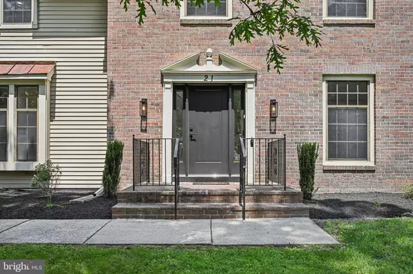 Voorhees, NJ 08043,21 HOLLY OAK DR
