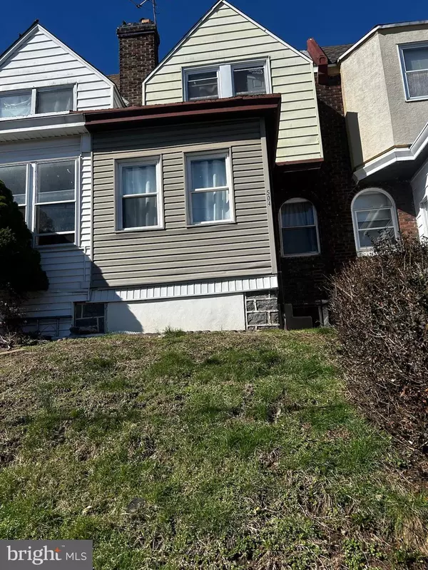 504 WOODCLIFFE RD, Upper Darby, PA 19082