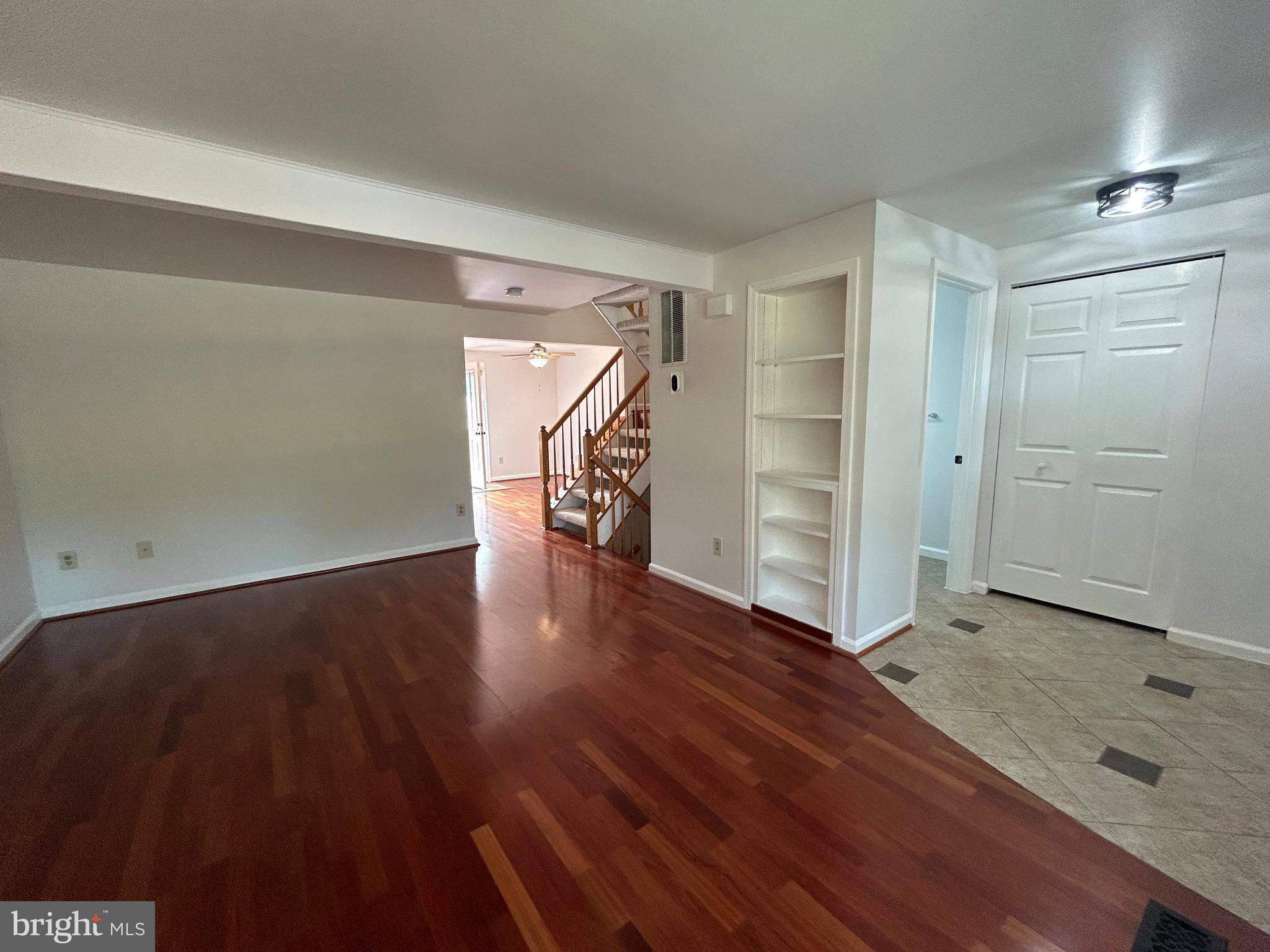 Ashburn, VA 20147,43494 POSTRAIL SQ