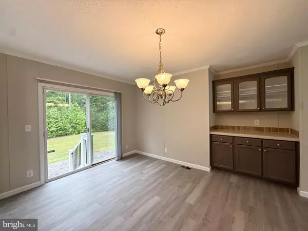 Ruther Glen, VA 22546,27217 DORIS LN