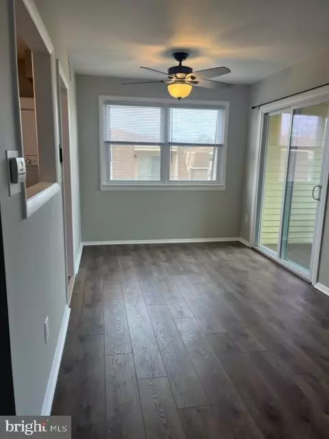 Florence, NJ 08518,8-7 FLORENCE TOLLGATE PL