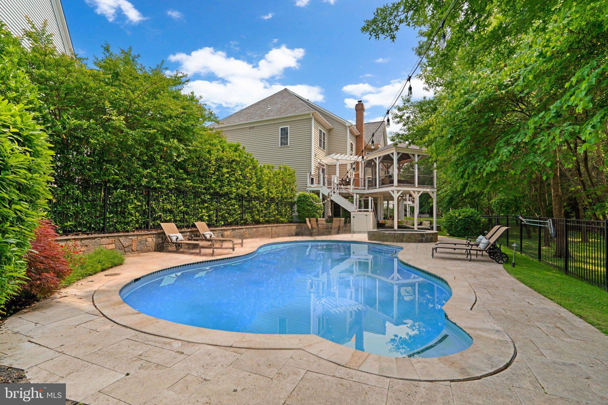 Sandy Spring, MD 20860,505 SHERWOOD MILLS CT