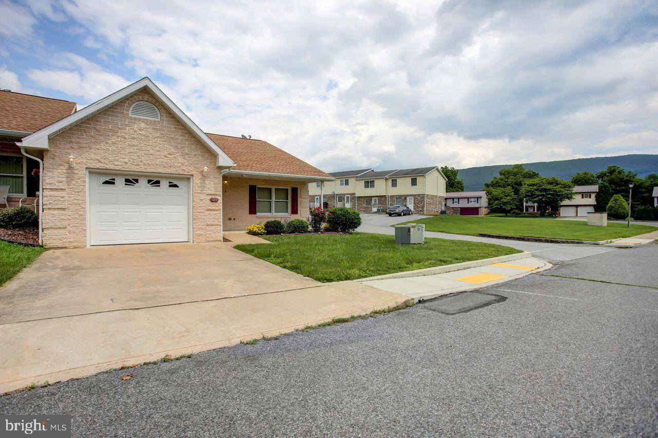 Mcconnellsburg, PA 17233,109 MYERS AVE