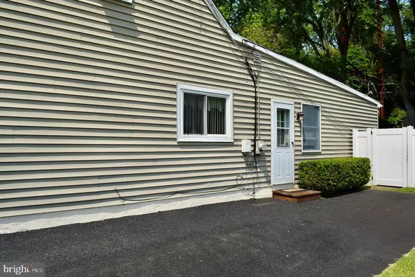 Secane, PA 19018,2419 SECANE RD