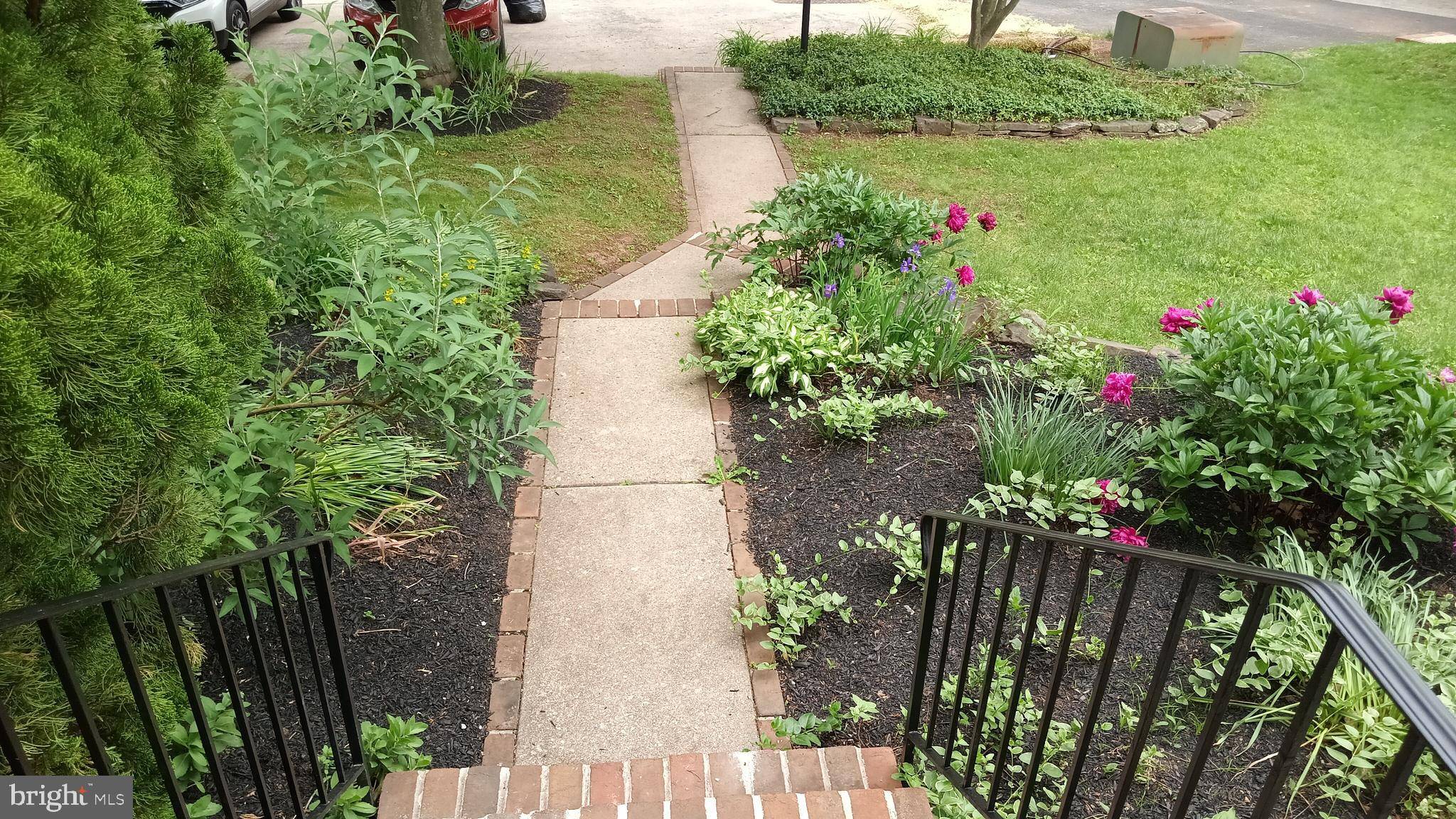 Norristown, PA 19401,418 SAW MILL CT