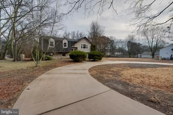 2430 HOPEWELL RD, Berlin, NJ 08009