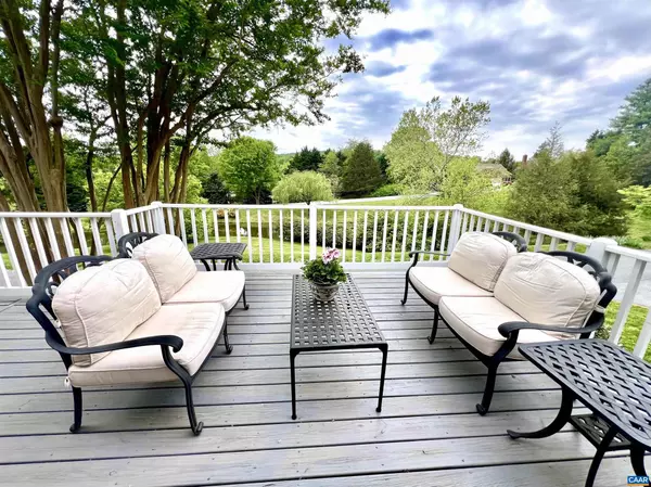 Charlottesville, VA 22903,522 KELLOGG DR