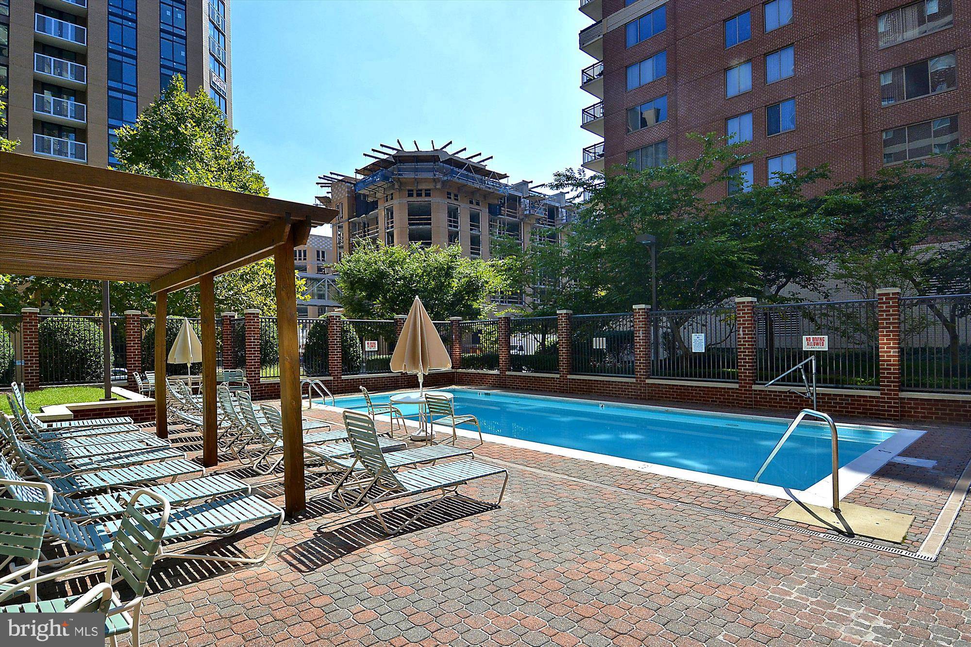 Arlington, VA 22201,901 N MONROE ST #801