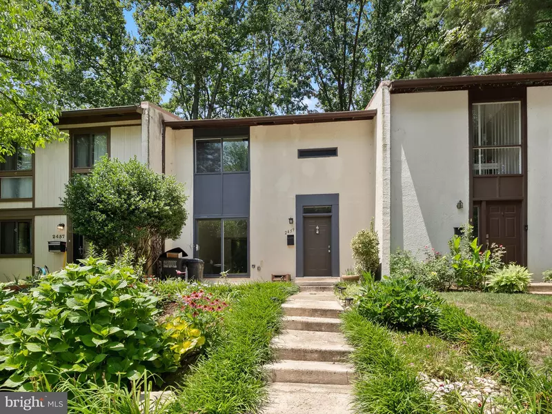 2459 PYRENEES CT, Reston, VA 20191