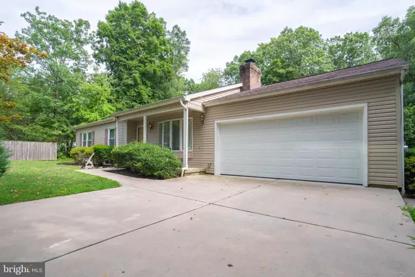 135 MEMORIAL LN, Mount Laurel, NJ 08054