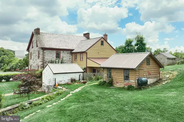 York, PA 17408,4415-A W MARKET ST