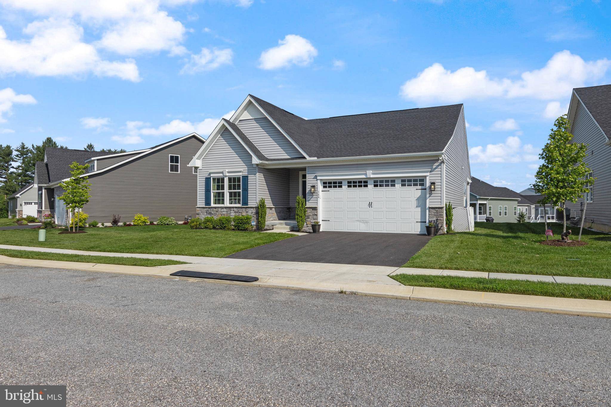 West Grove, PA 19390,166 HOOD FARM DR
