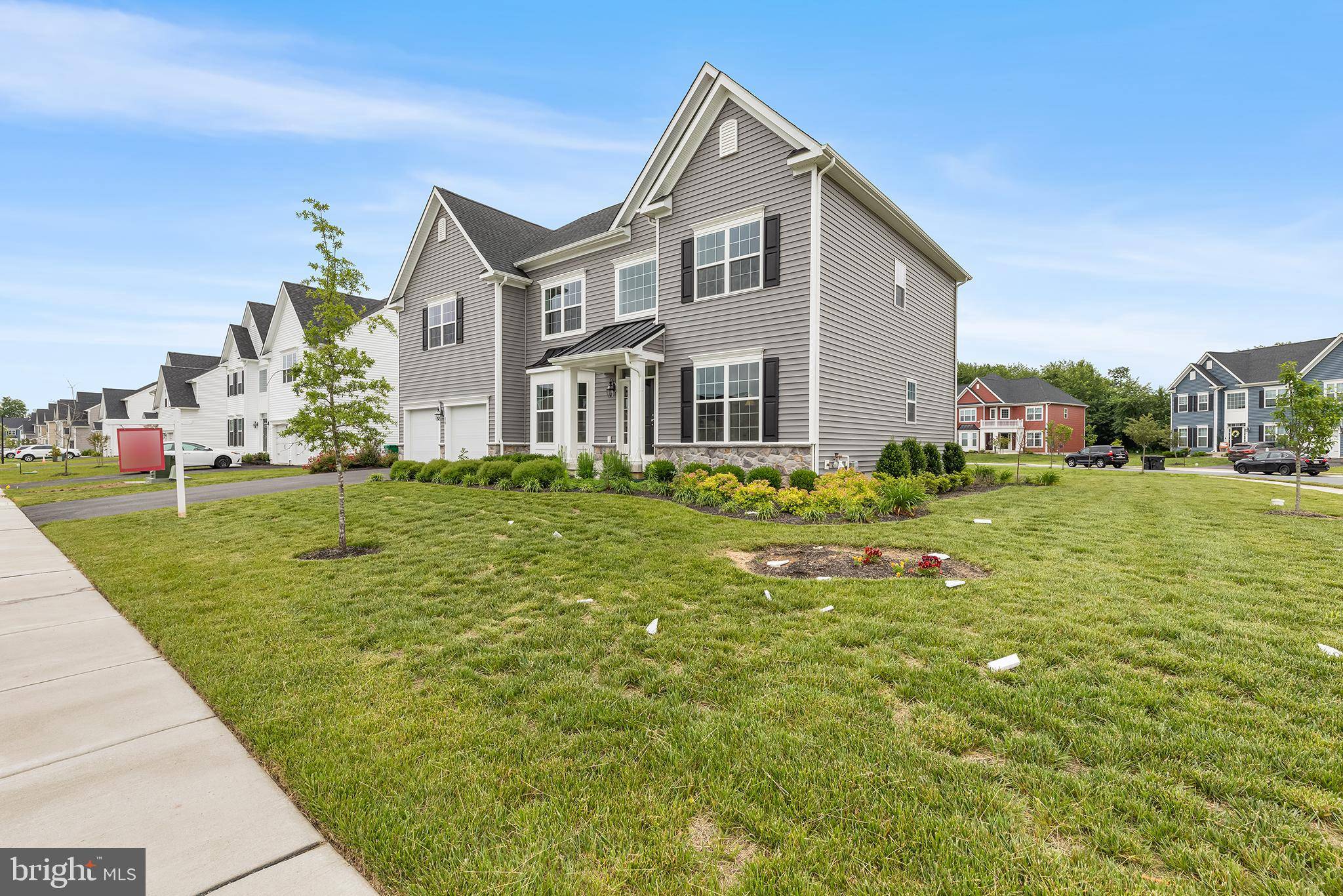 Smyrna, DE 19977,16 WAVYLEAF DR