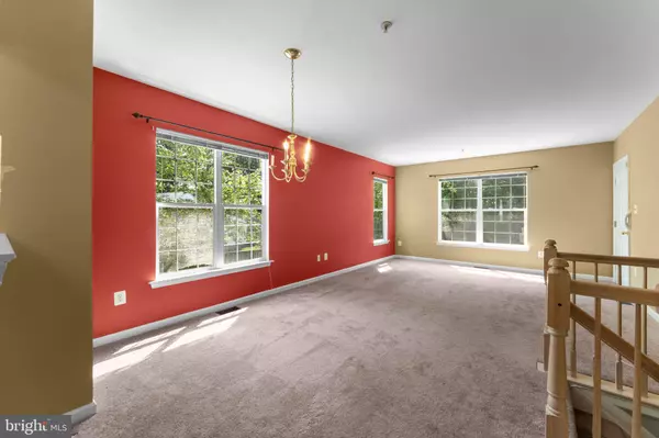 Silver Spring, MD 20902,11334 KING GEORGE DR #11