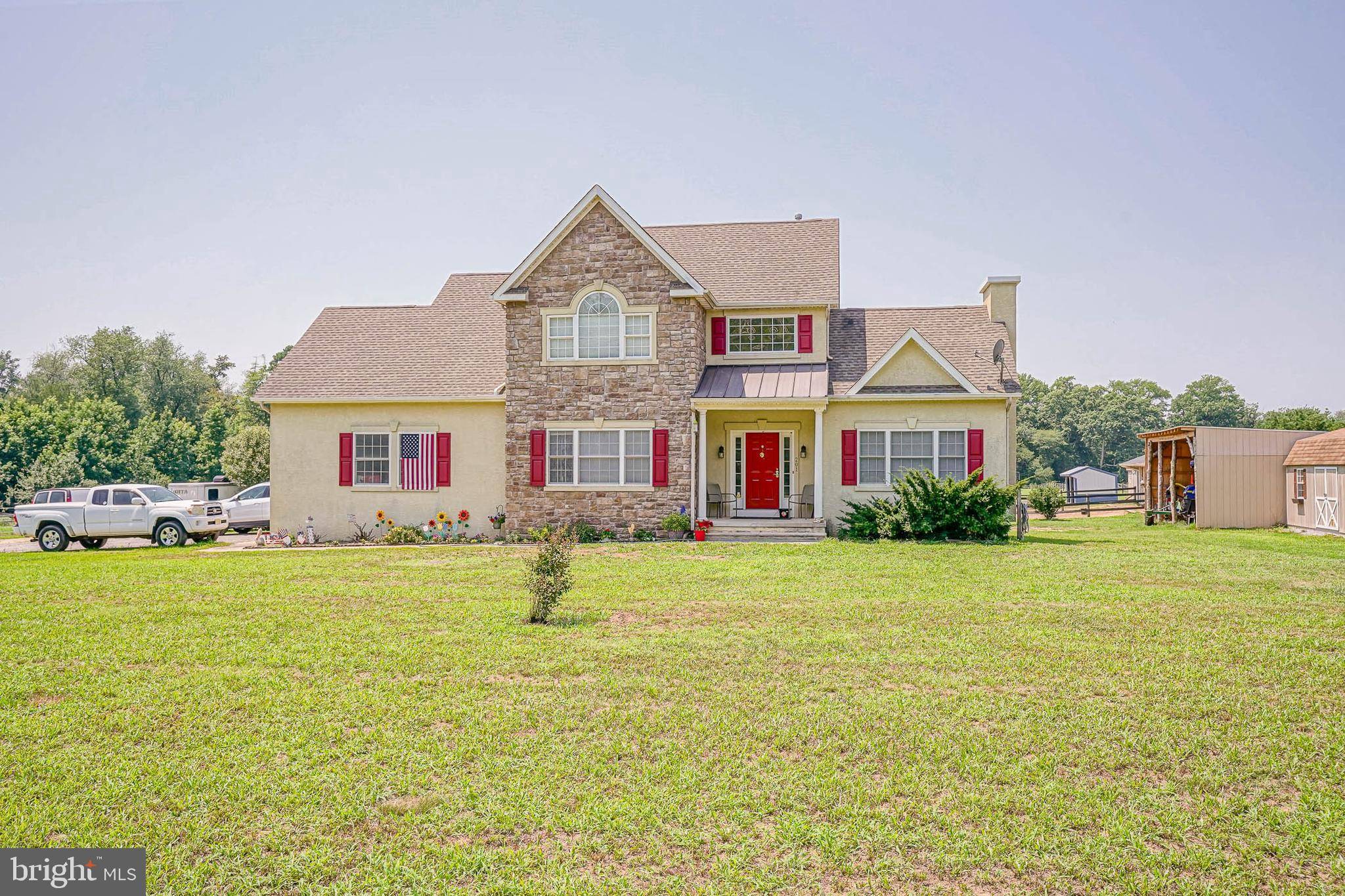 201 MORTON, Rosenhayn, NJ 08352