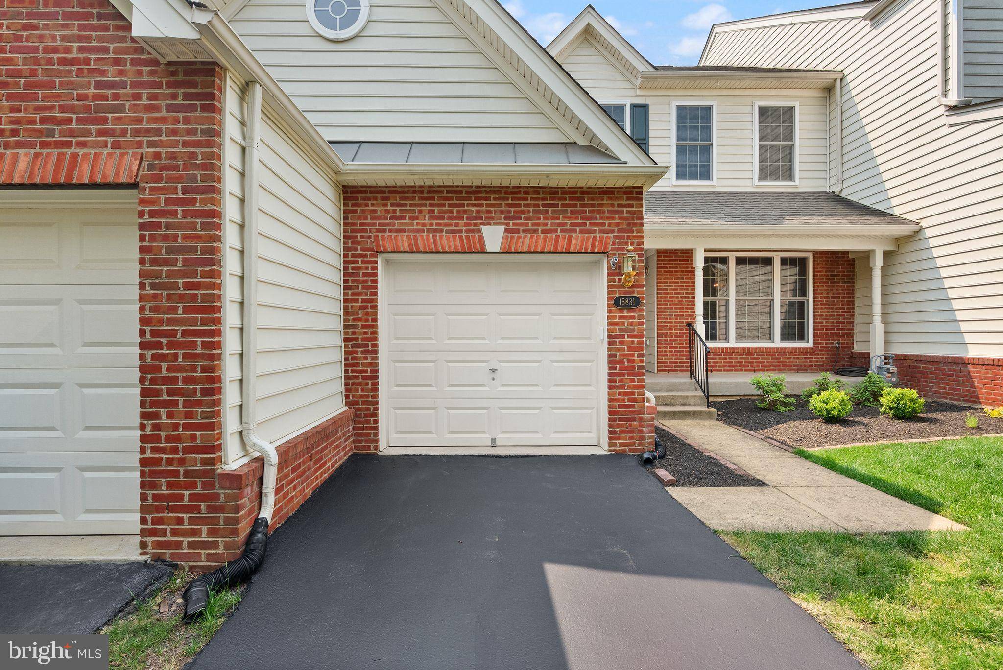 Haymarket, VA 20169,15831 FOURMILE CREEK CT