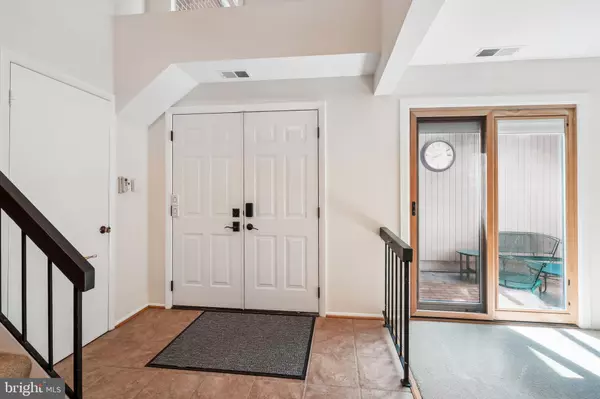 Woodbridge, VA 22192,12309 MULBERRY CT
