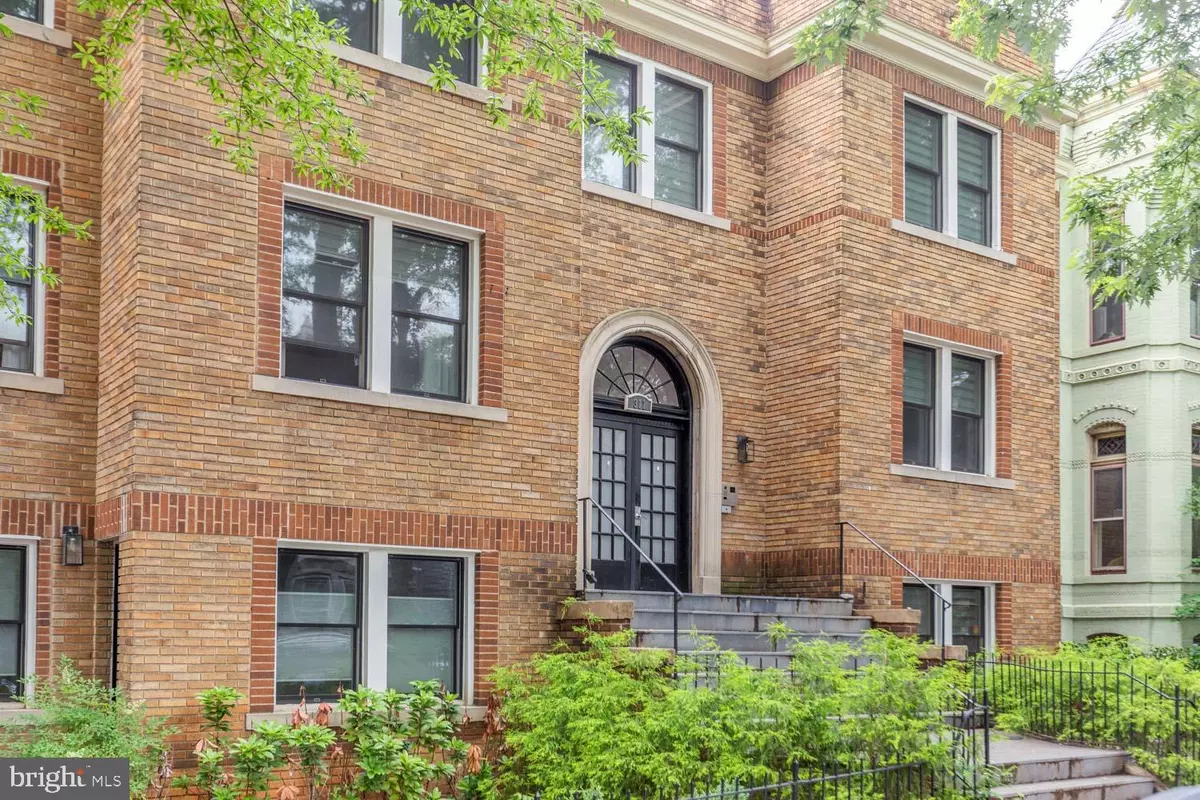 Washington, DC 20003,317 3RD ST SE #26