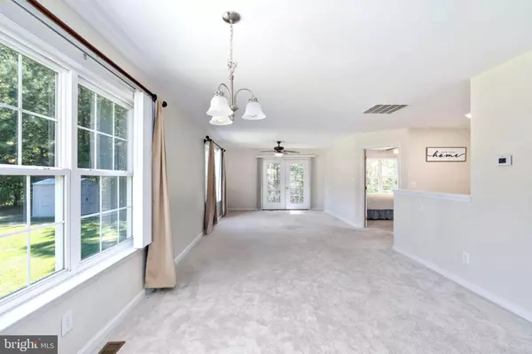 Colonial Beach, VA 22443,238 12TH ST