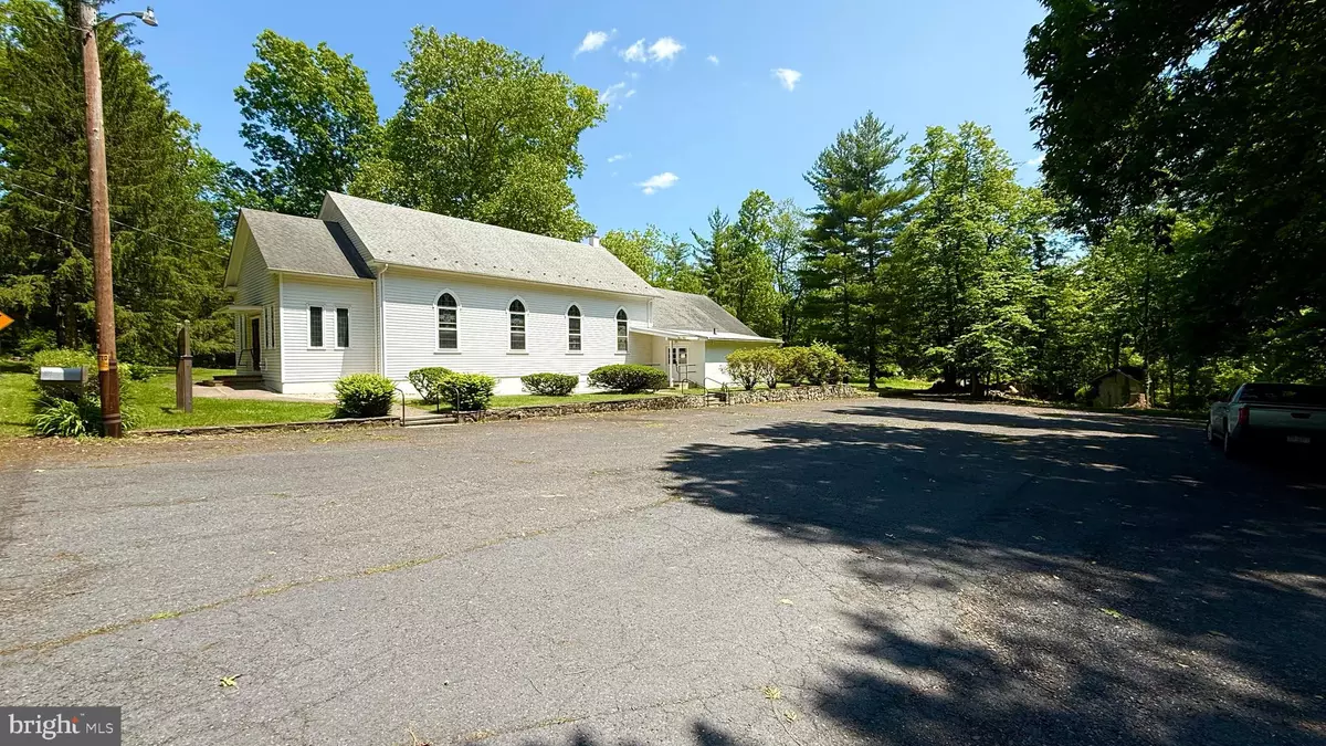 Quakertown, PA 18951,1142 APPLE RD