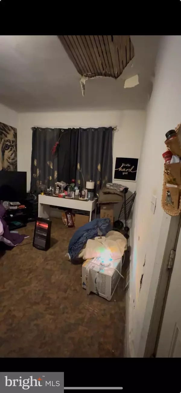 Philadelphia, PA 19141,1131 W ROCKLAND ST