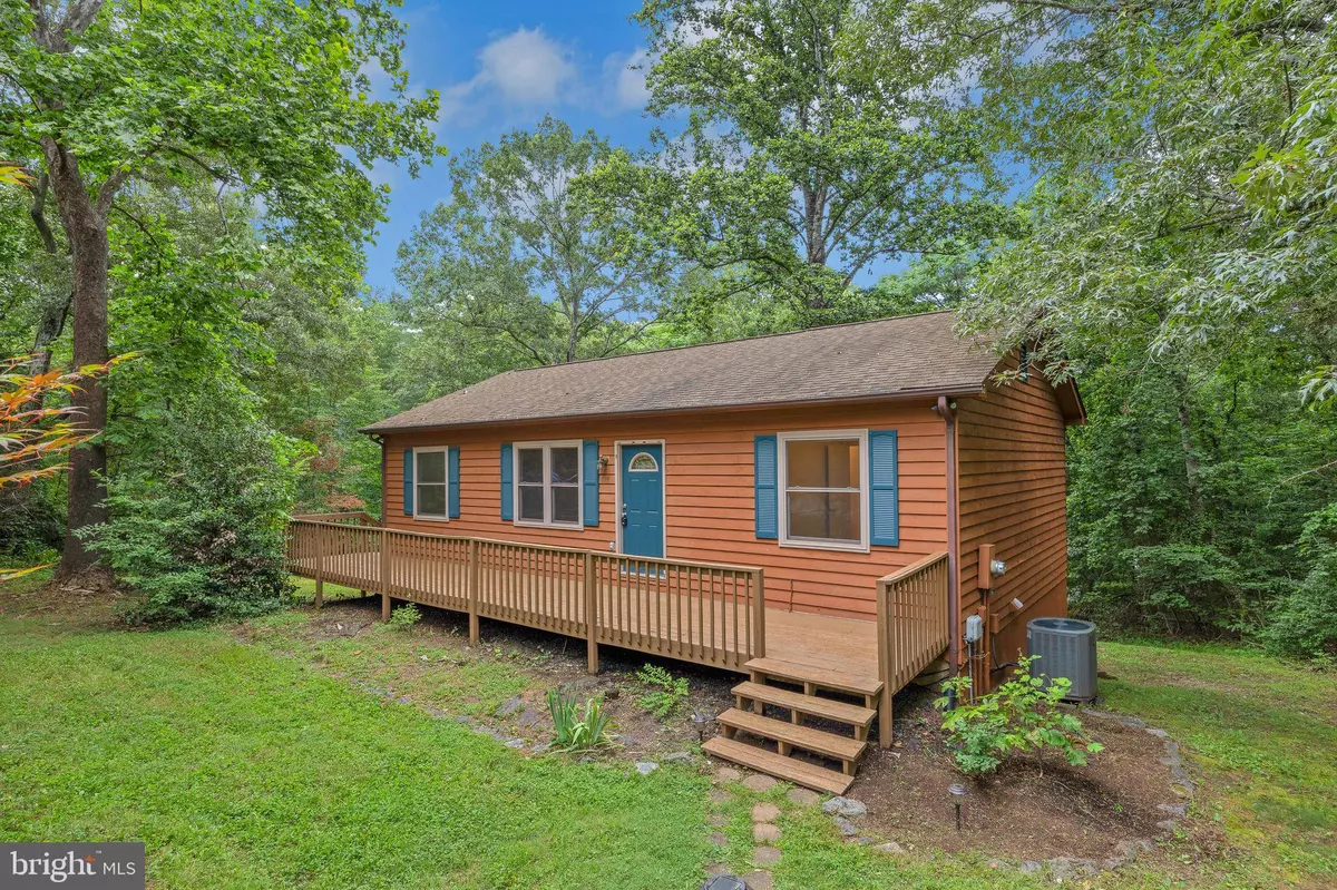 Ruckersville, VA 22968,164 CHAPEL RD