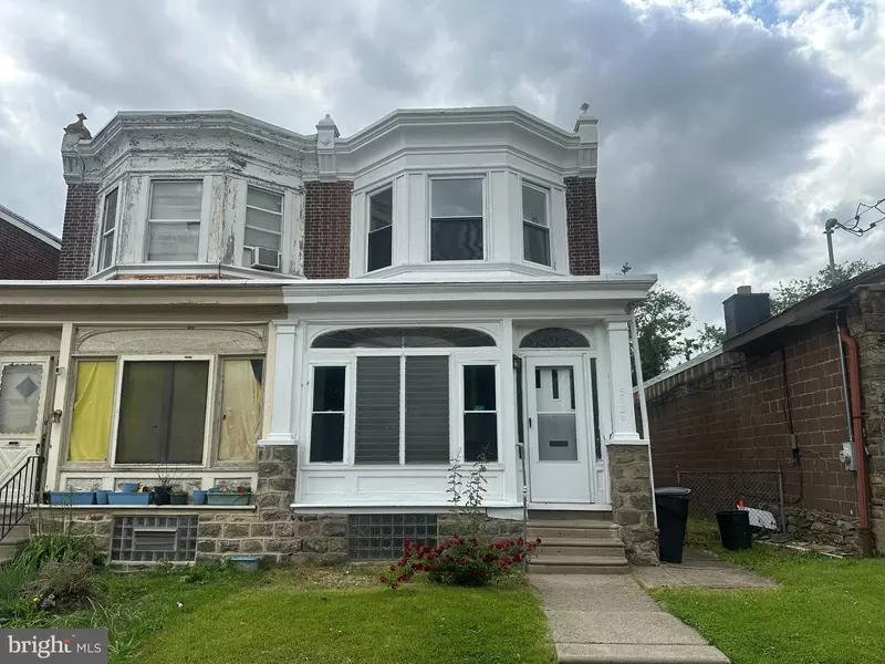 5426 N FRONT ST, Philadelphia, PA 19120