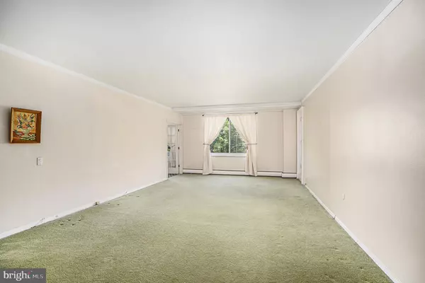 Bala Cynwyd, PA 19004,191 PRESIDENTIAL BLVD #R-204
