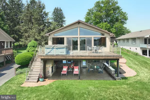 East Berlin, PA 17316,430 LAKE MEADE DR