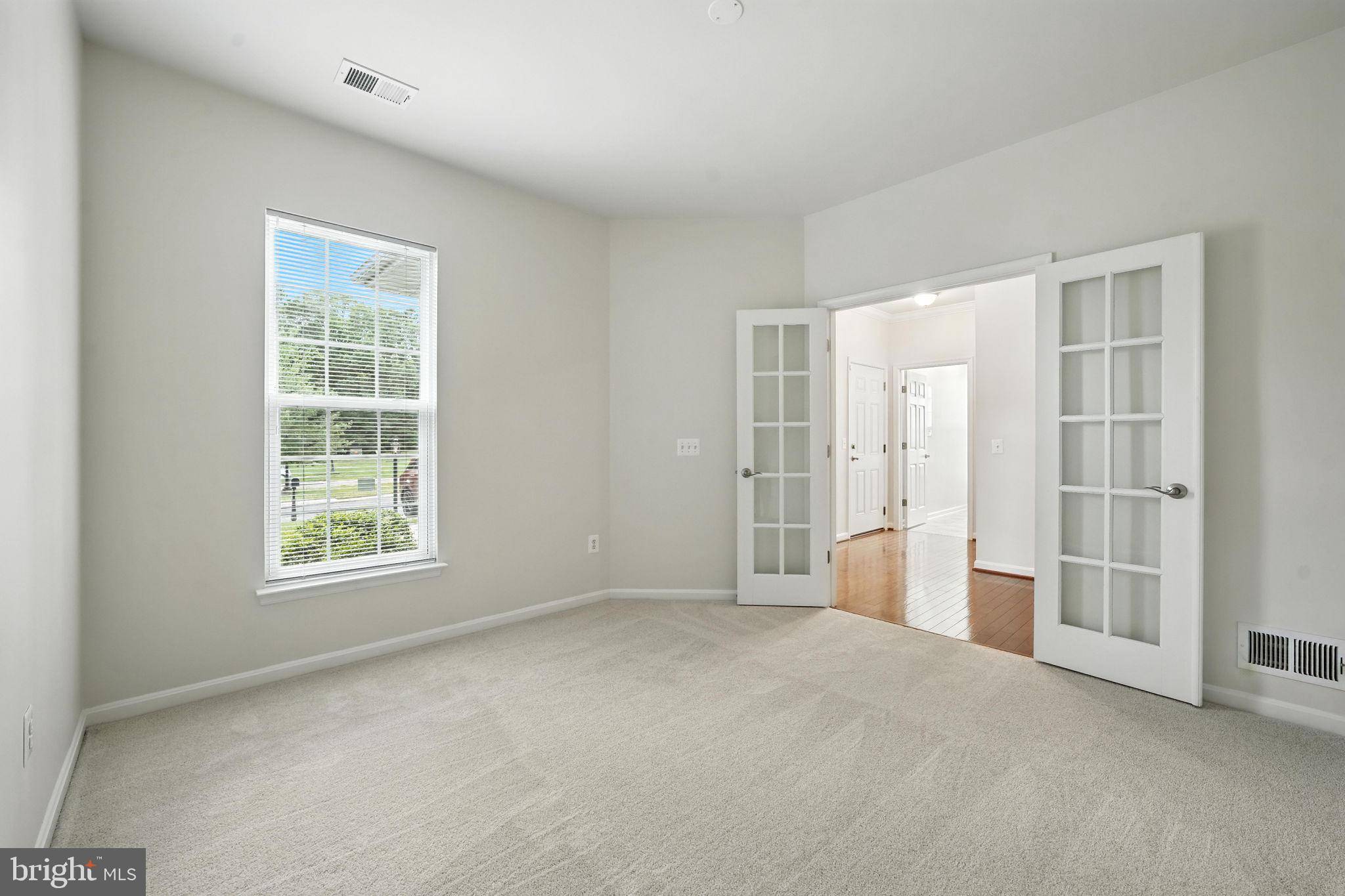 Dumfries, VA 22025,16600 DOWNY FLAKE MEWS